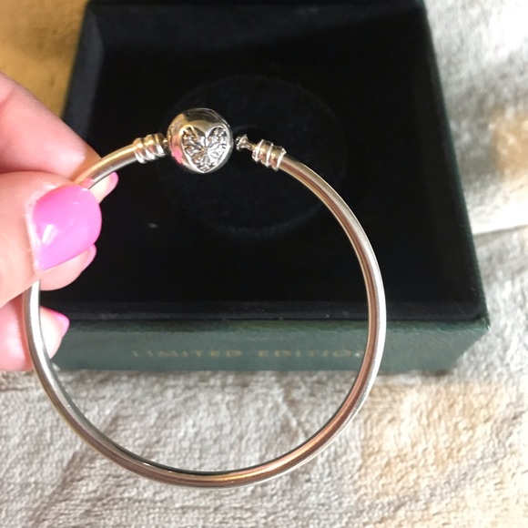 Pandora Jewelry - Pandora bangle Pandora Jewelry - Pandora bangle